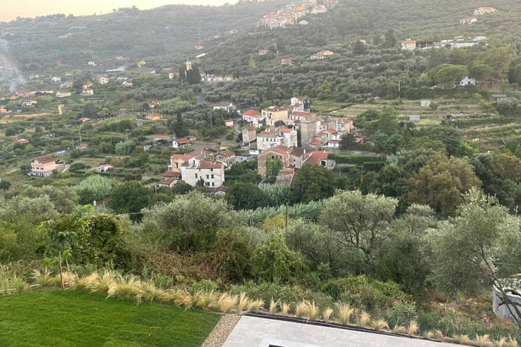 Laserrafelice Imperia Esterno foto